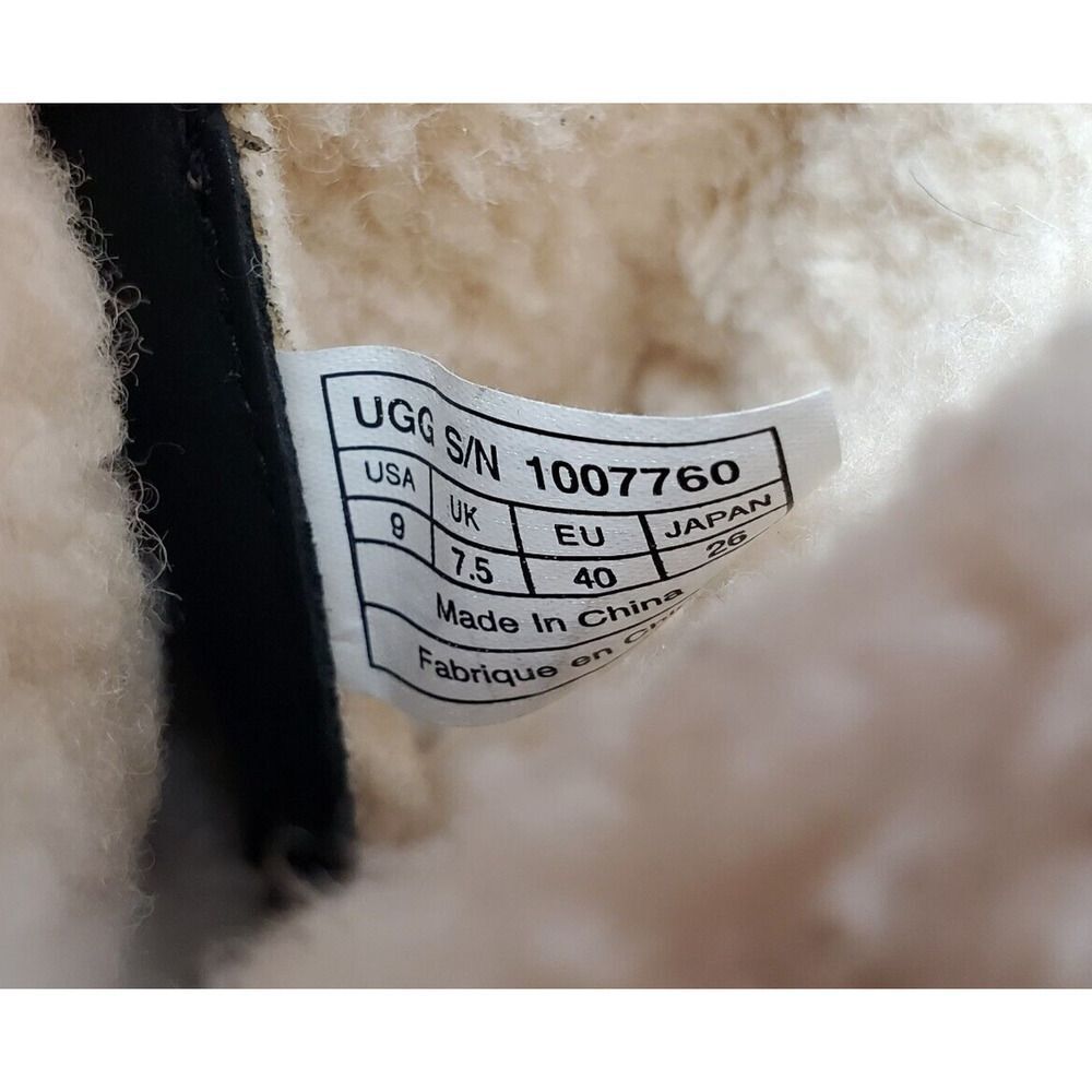 UGG Akadia Boots Women 9 Black Nubuck‎ Leather Shearling Wrap Tie Winter Shoes - Picture 12 of 13